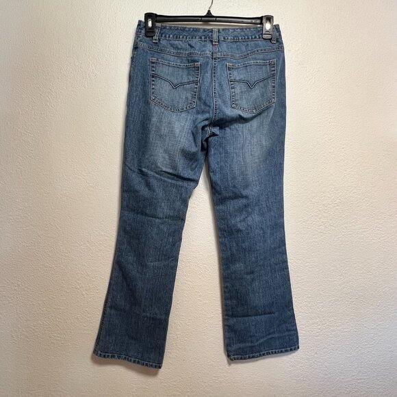 Style & Co Med Wash Denim Straight Leg Bootcut Bella Swan PNW Jeans 8 (Fits 10) - Picture 11 of 11